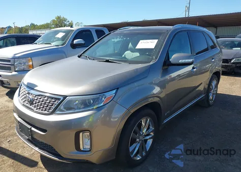 2015 Kia Sorento Limited V6 из США, поврежденный, VIN 5XYKWDA78FG654404